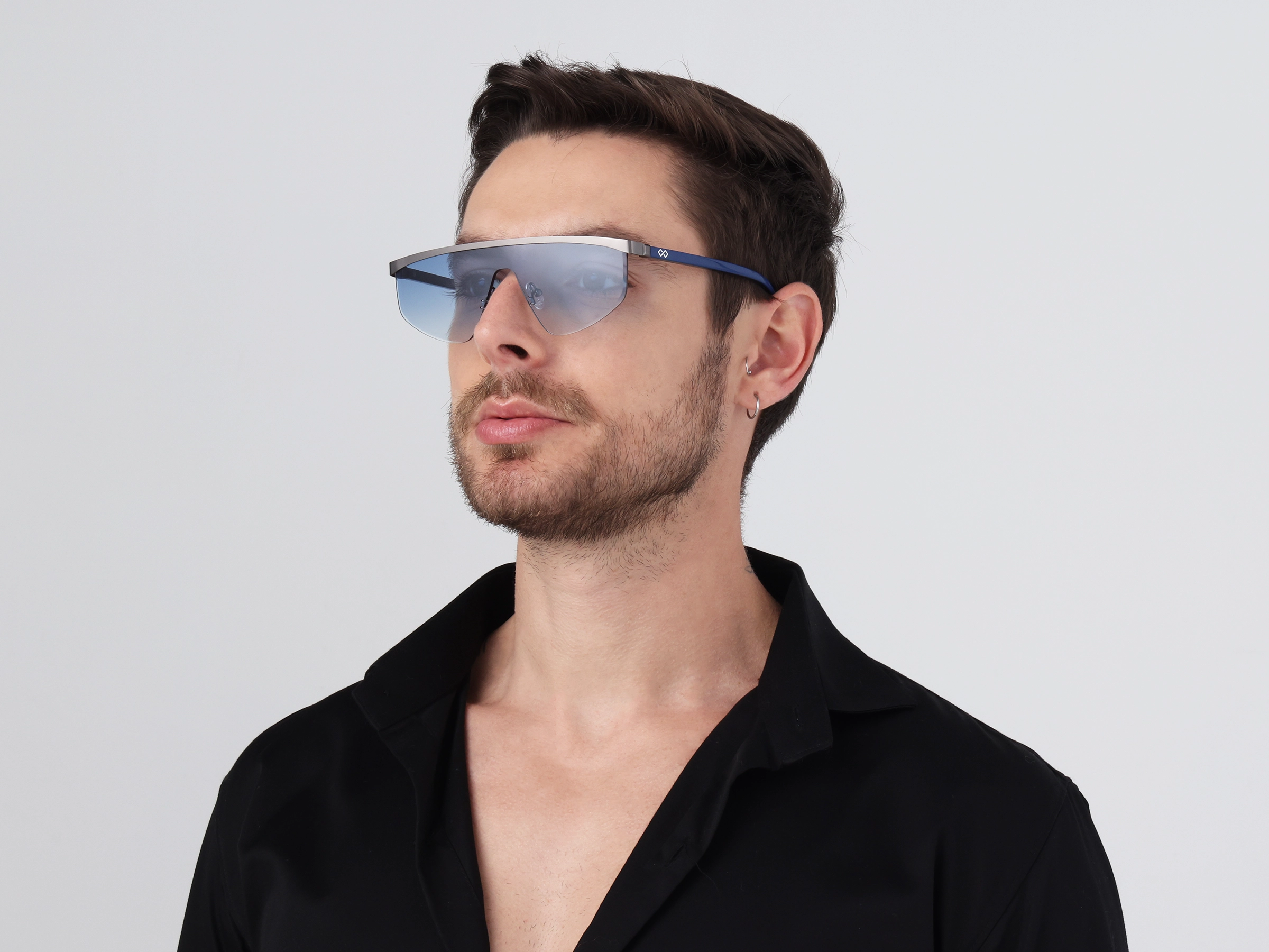 Geometric Blue Gradient Tint Sunglasses