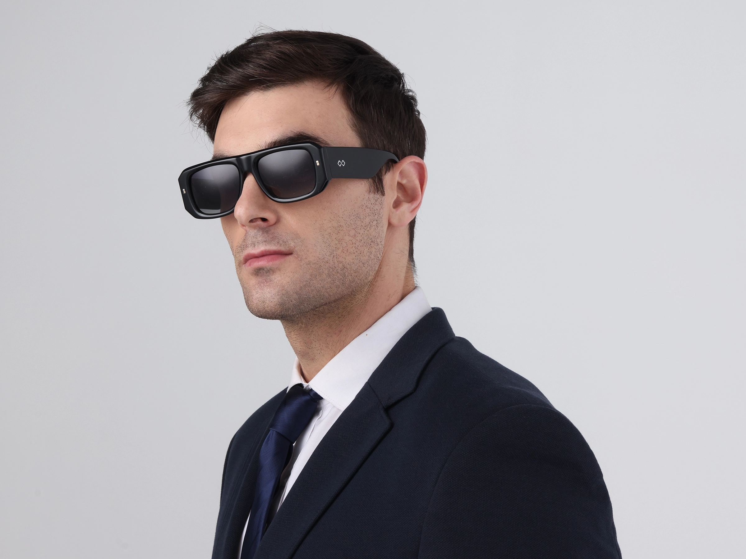 Black Frame With Dark Grey Gradient Sunglasses