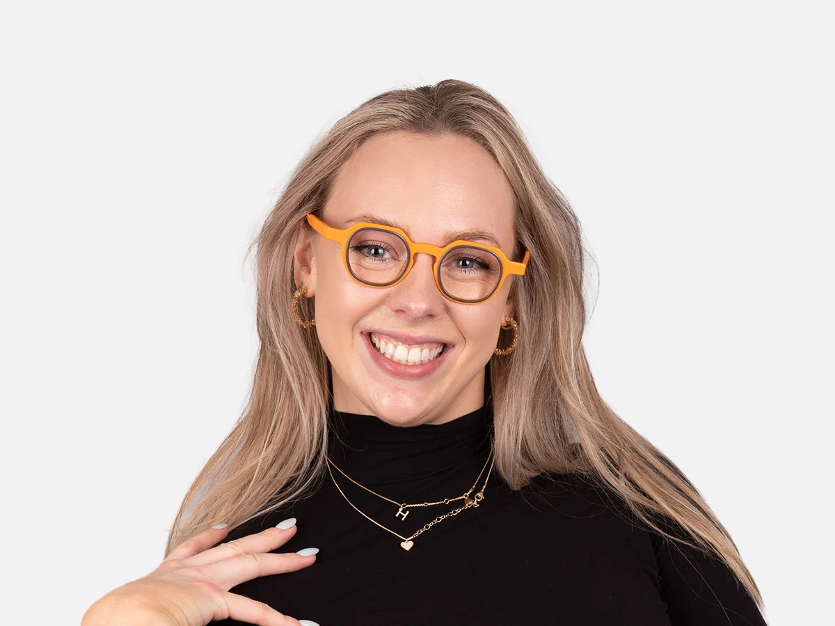 orange-reading-glasses-51