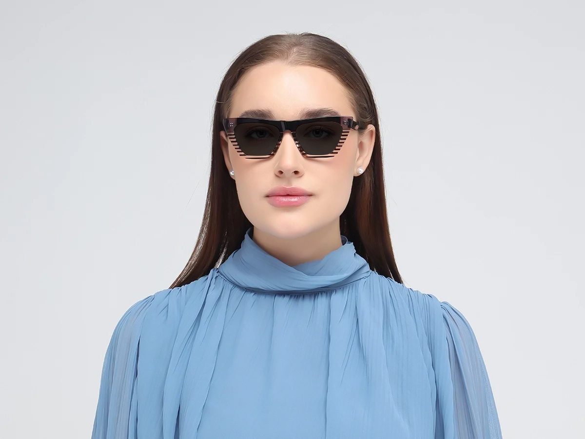 Cat-Eye Sunglasses With Dark Grey Tint