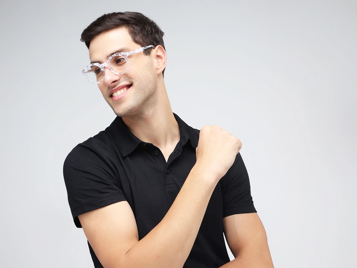 White Oval Glasses 42